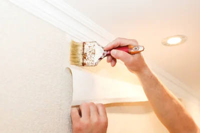 Pose de papier peint à Vergranne — revêtements muraux et toiles de verre